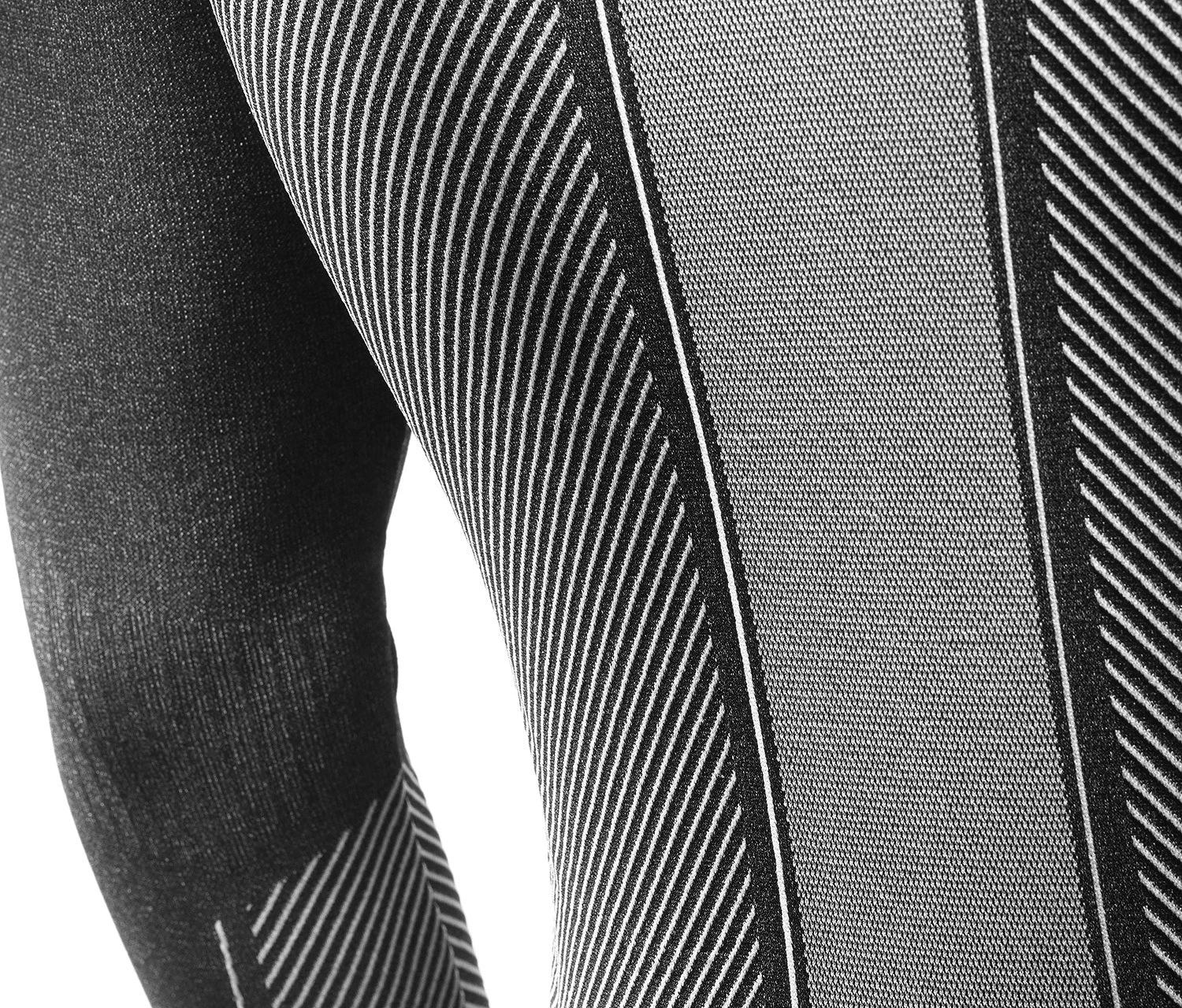 Salomon Primo Warm Long Sleeve CN Seamless Tee - Men's|-|T-Shirt Sans Coutures Primo Warm LS CN - Homme - Image 7